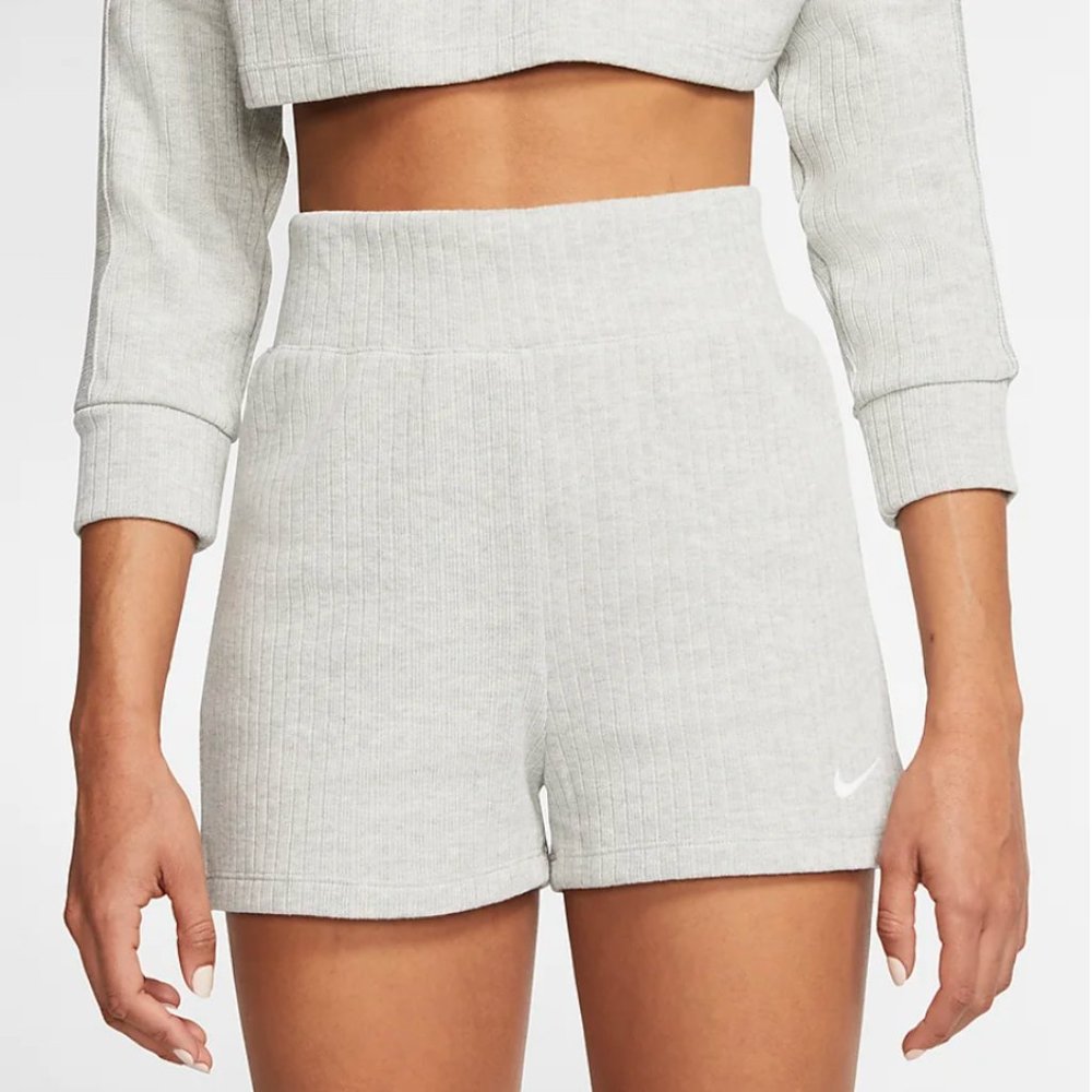 Nike • Ribbed Shorts in Heather Grey (Size XS)